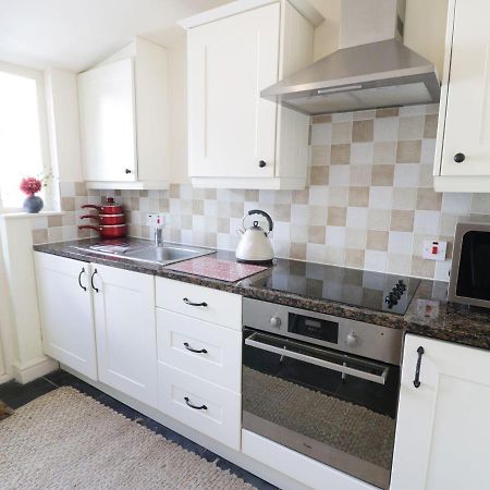 Menai Cottage Llanfairpwllgwyngyll Extérieur photo