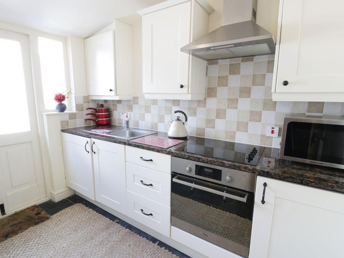 Menai Cottage Llanfairpwllgwyngyll Extérieur photo